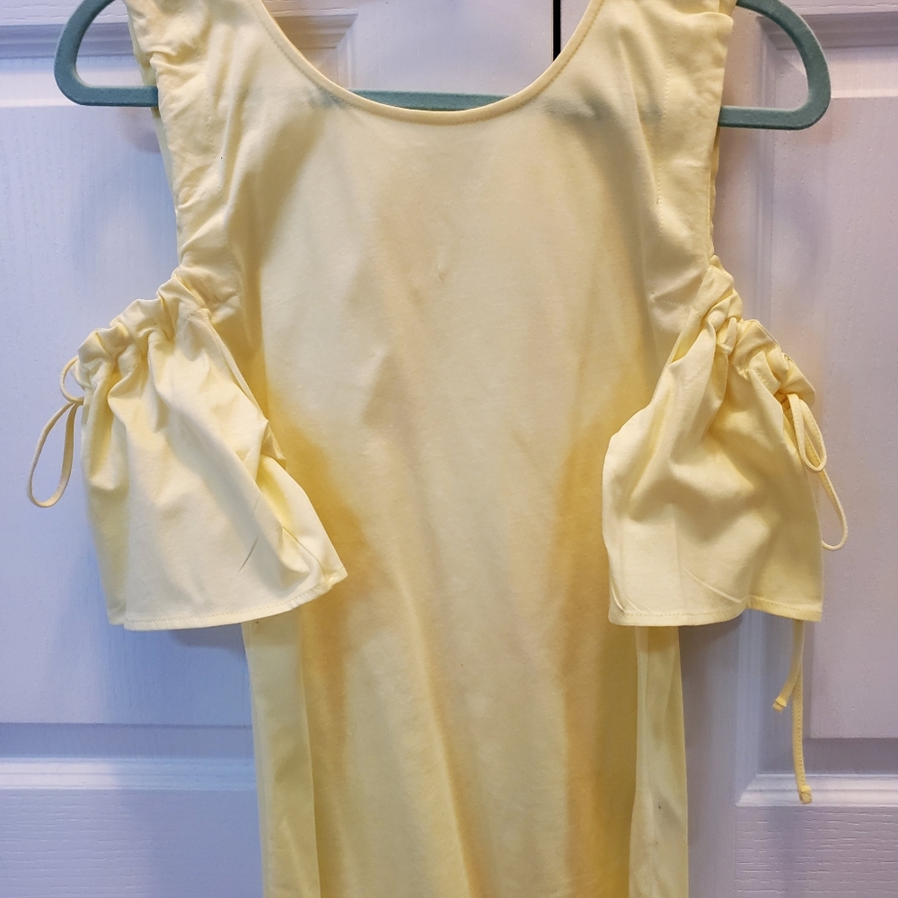 H&M NEW Women's small cold shoulder blouse